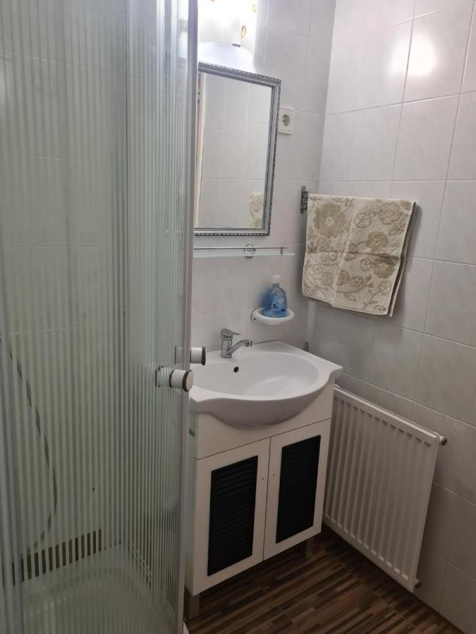 זלקרוס Holiday Apartmanhaz מראה חיצוני תמונה