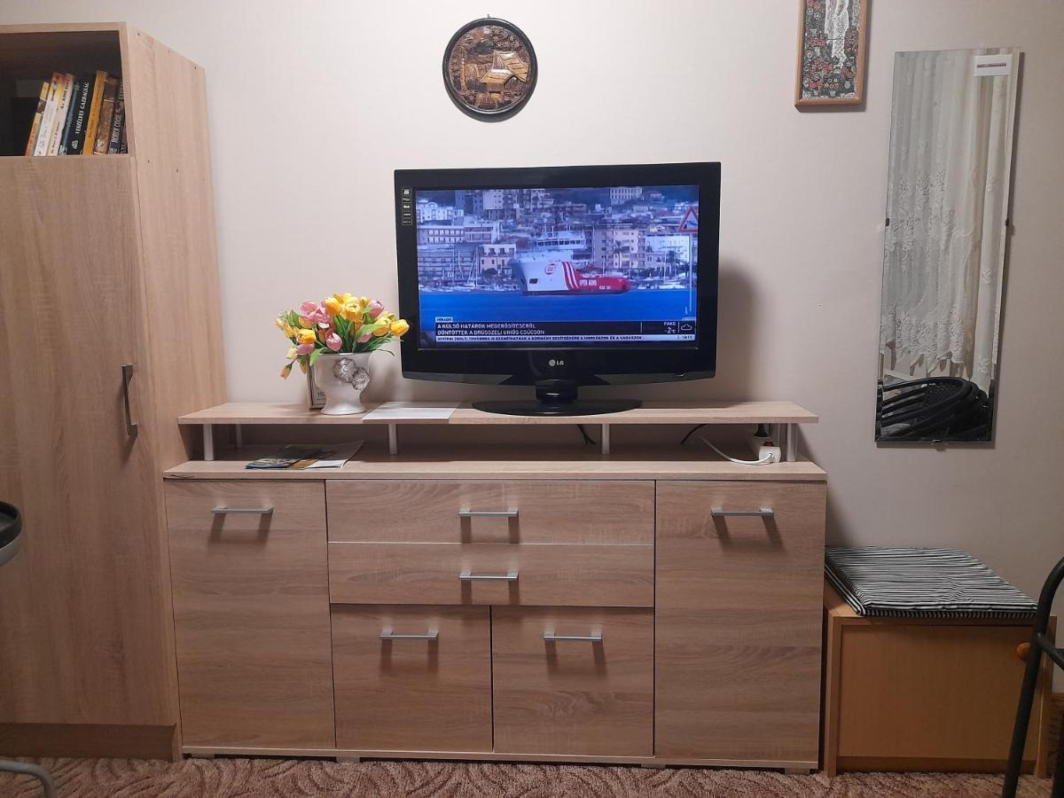 זלקרוס Holiday Apartmanhaz מראה חיצוני תמונה